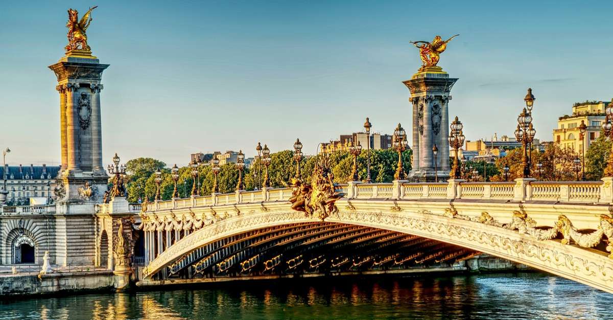 The Charm of Pont Alexandre III Bridge (2024 updates)
